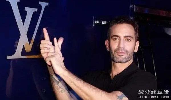 世界十大服裝設(shè)計師排名（圖）