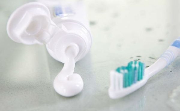 孕妇对牙膏有要求吗？孕妇适合用哪种牙膏？(1)