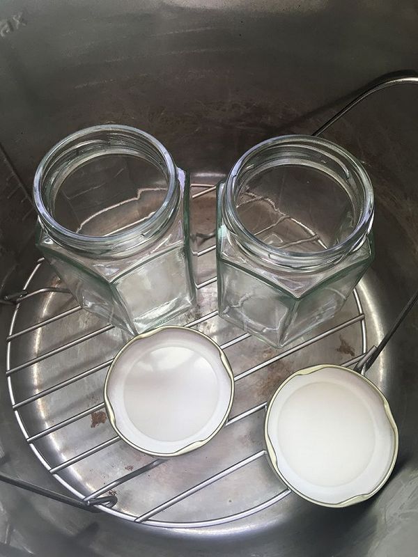 教你在家自制秋梨膏，滋養(yǎng)潤(rùn)肺的做法簡(jiǎn)單易學(xué)，好吃又健康！