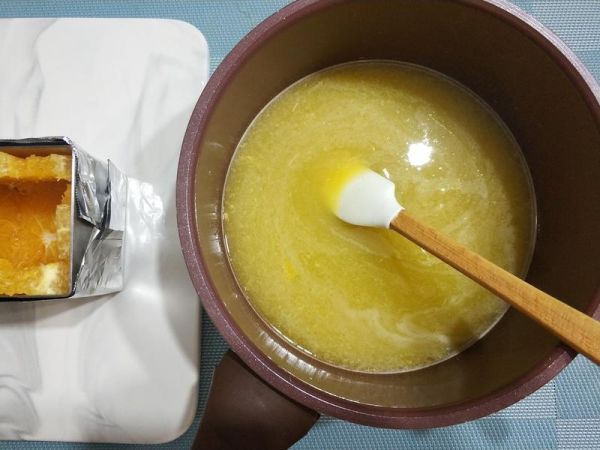 純奶手撕吐司的做法 步驟1