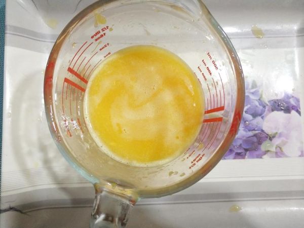 純奶手撕吐司的做法 步驟1