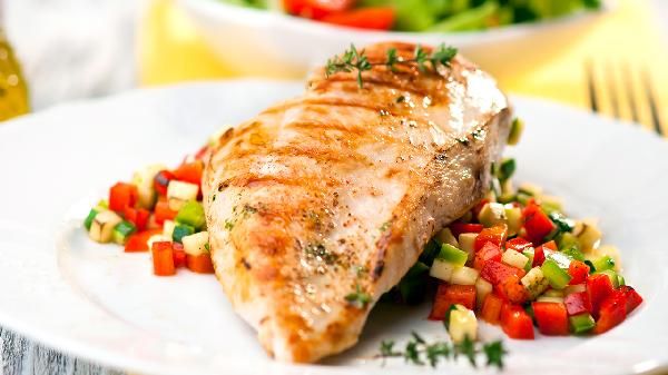 魚肝油：童年的‘難喝’記憶，卻是現(xiàn)代人健康守護(hù)神？