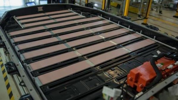 純電動汽車跑20萬公里，電池衰減才2.85%？-有駕