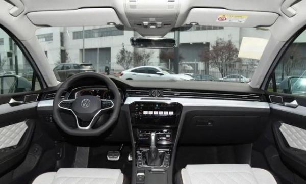 起亞和比亞迪新手買車怎樣選？聽到內(nèi)行師傅這番分析，別再選錯了-有駕