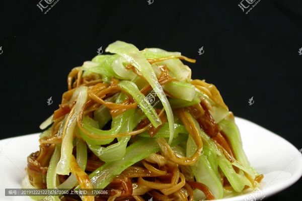 西芹拌黃花菜