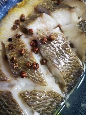“清蒸”黃花魚的做法 步驟4