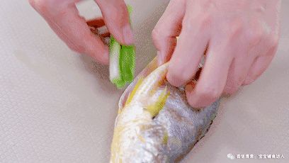 純奶手撕吐司的做法 步驟1