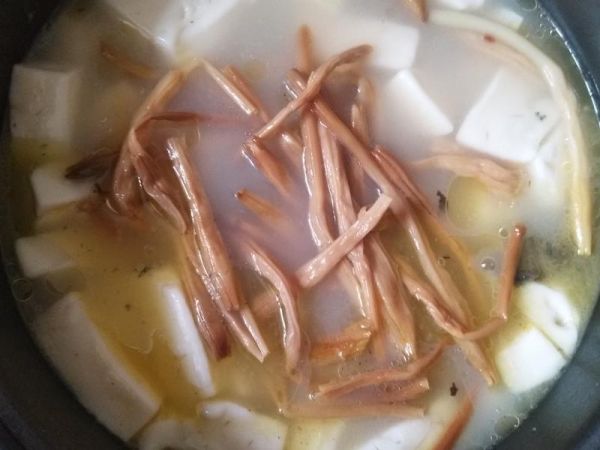 純奶手撕吐司的做法 步驟1