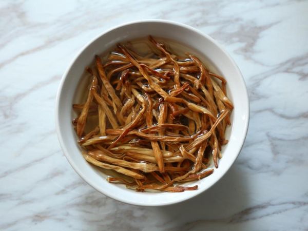 純奶手撕吐司的做法 步驟1