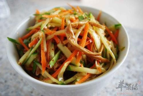 凉拌黄花菜——增强记忆力补血益气