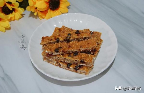 餅干自己在家做，無油無糖，健康低脂，簡單攪攪就能做，太好吃了