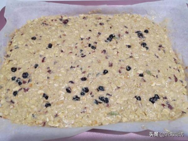 餅干自己在家做，無油無糖，健康低脂，簡單攪攪就能做，太好吃了