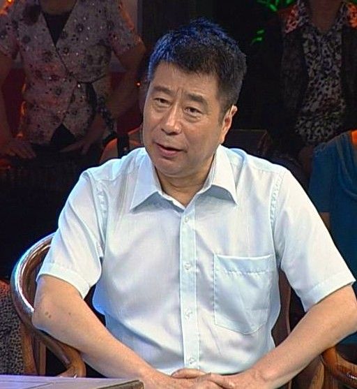 何裕民