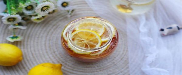 怎样自制柠檬蜂蜜水