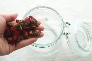 玫瑰醋饮的做法 步骤1