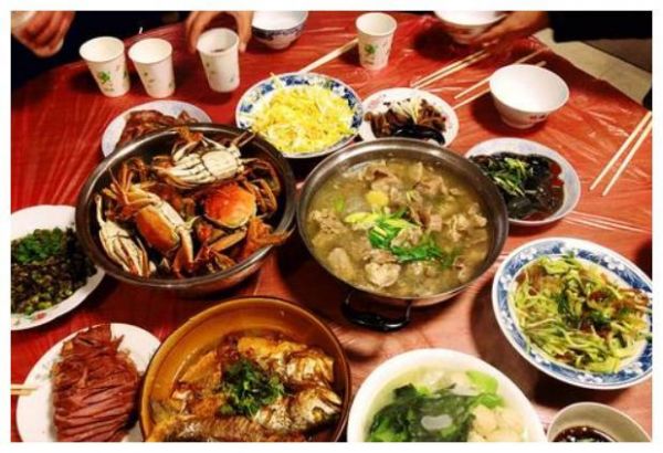 不管有钱没钱，除夕团圆饭4道“吉祥小菜”要摆上，年味重还吉利