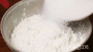 自制咸蛋黄-速成法！的做法 步骤1