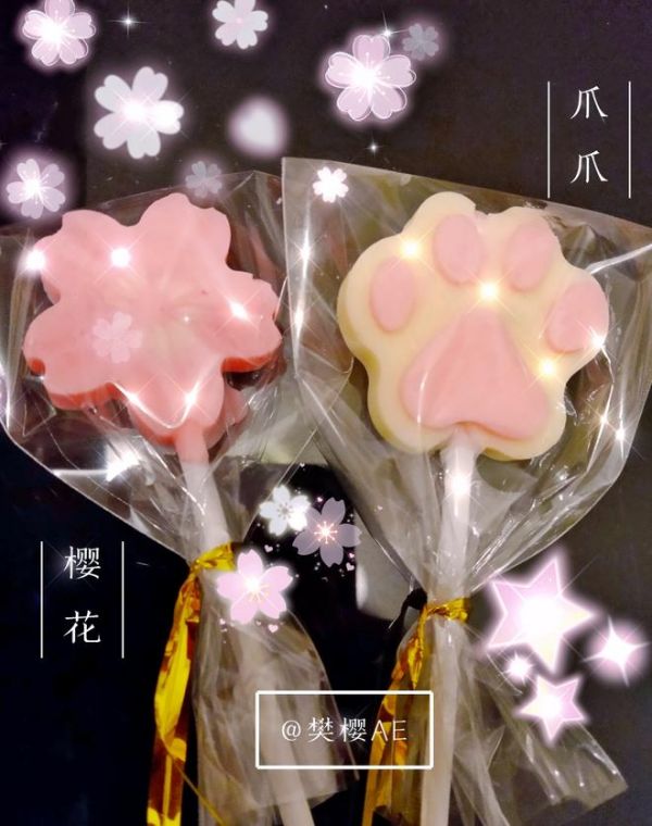 有手就行的巧克力棒棒糖（100％成功，材料少，小朋友也能做）的做法
