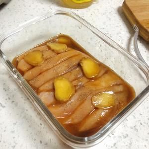 减脂鸡胸肉的做法 步骤2