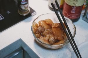 快速制作减脂鸡胸肉的做法 步骤1