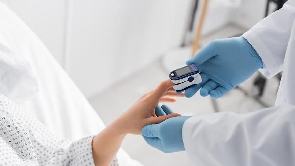 血糖高不高，看眼就知道！眼睛若出現(xiàn)這5種異常，要盡快檢查！