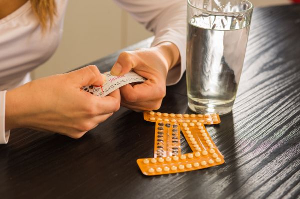 能够强性的五种床上健身方式