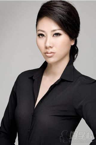 深圳新面孔模特学校校长--李菁
