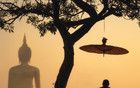 泰国僧侣性丑闻背后：金钱、特权与结构性腐败