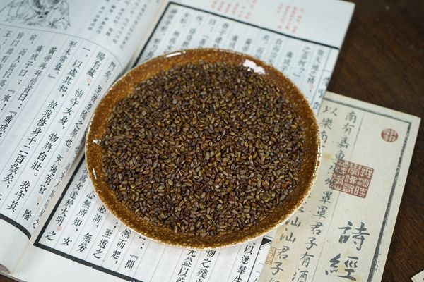 决明子的4大功效与作用 决明子的作用有哪些 决明子的养生好处