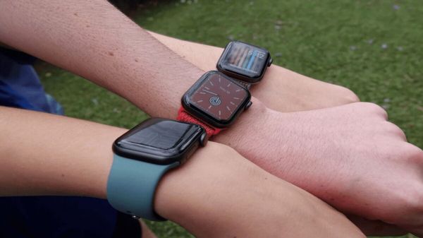 apple-watch-nino infantil Cómo añadir y reproducir podcasts en el Apple Watch para niños