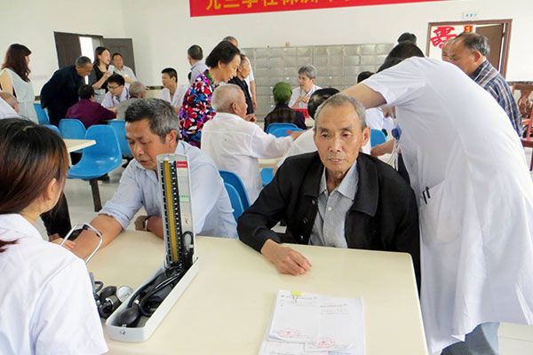 健康一体机自助系统操作流程