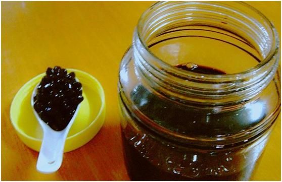 把黑豆放醋里，每天吃3粒，排出湿气，28天瘦20斤