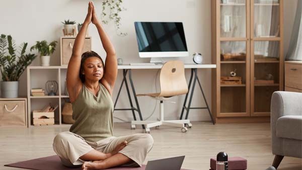 Yoga-for-Mental-and-Physical-Health-benefits
