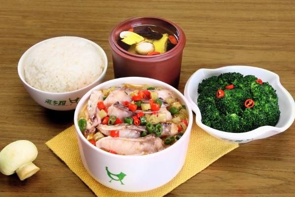 鸡鸭鱼肉套餐