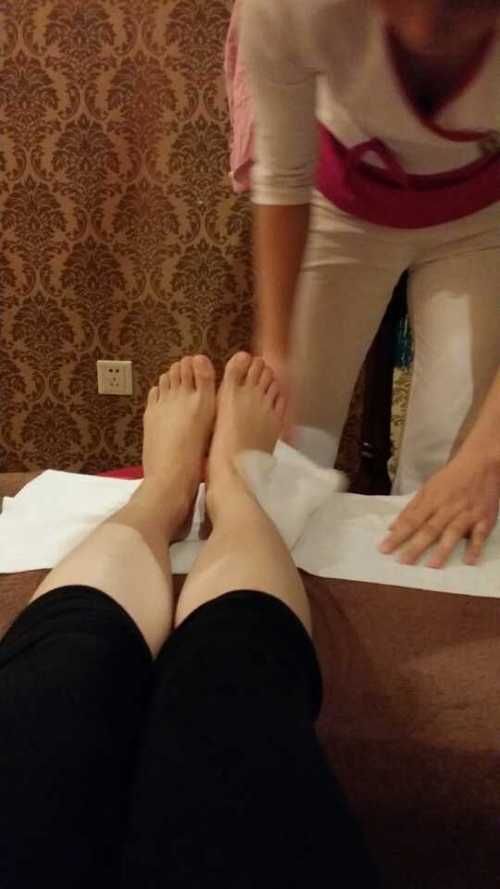 包含青岛养生保健会所，9号女孩子给我按的，我特别受力，经常按摩的，今天第一次盲人推拿，按的特别好，以后认准这家了的词条