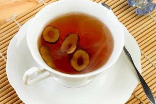 红枣泡水喝的9大禁忌，红枣泡水有哪些禁忌