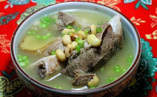 黄豆排骨汤是怎么做的呢？黄豆排骨汤有什么营养？(1)