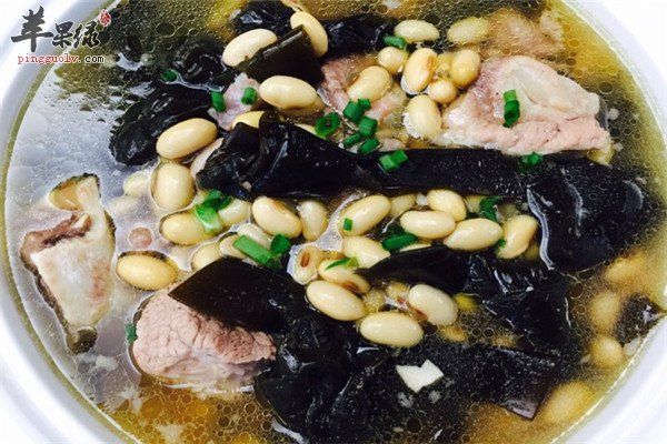 黄豆海带炖排骨汤1.jpg