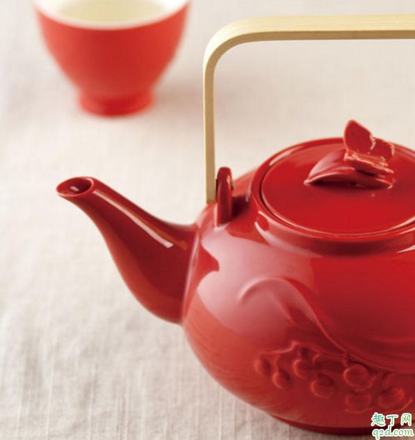 茶具有茶垢怎么清洗 茶具有味咋清洗4