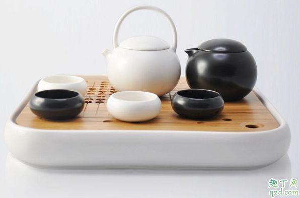 茶具有茶垢怎么清洗 茶具有味咋清洗5