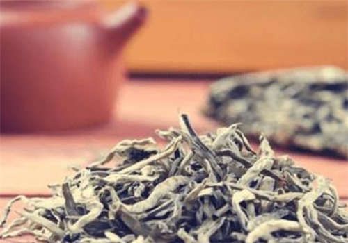 绿茶的保存方法是密封-绿茶的冲泡方法和手法-第1张-茶叶知识-凤凰单丛茶网
