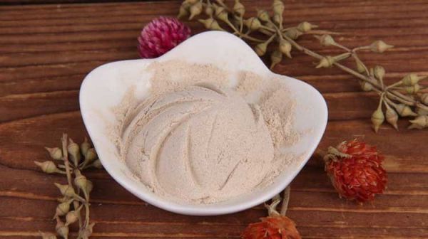 白術(shù)與白芷面膜制作過程圖