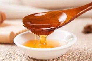 燕窝蜂蜜的全方位益处：营养、功效与实用指南