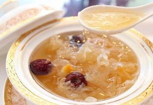 詳盡教程：蜂蜜燉燕窩的正確做法與多重功效解析