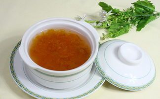 燕窩與蜂蜜搭配的全方位功效與作用：美容養(yǎng)顏、健康養(yǎng)生一覽無余