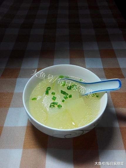 晚餐的一碗冬瓜素湯: 做法超簡單, 爽口又甘甜, 健康又溫暖