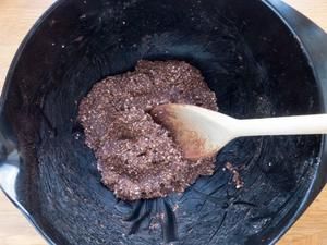 最好的北歐甜點(diǎn)食譜之:丹麥燕麥可可丸(無需烤箱)的做法 步驟3