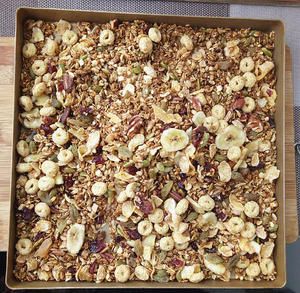 综合谷物烤麦片，改良版格兰诺拉燕麦片的做法 步骤1