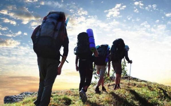 徒步登山的好處