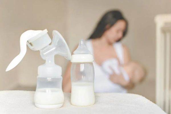 牙痛的滋味懂的都懂，哺乳期妈妈如何护理口腔？